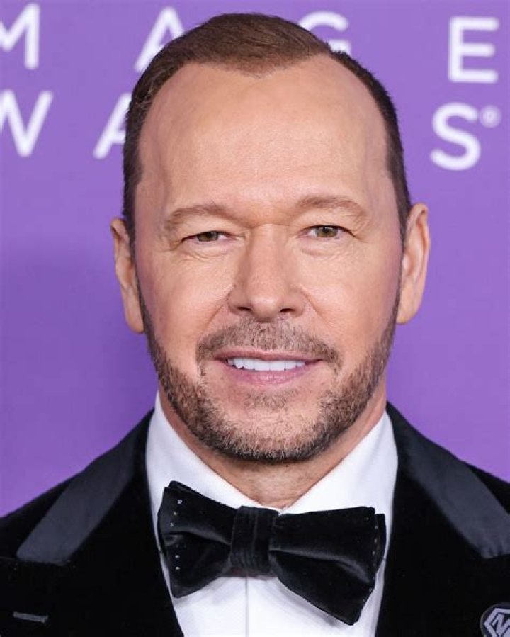The Ultimate Guide To Donny Wahlberg Band: Biography, Discography, And More