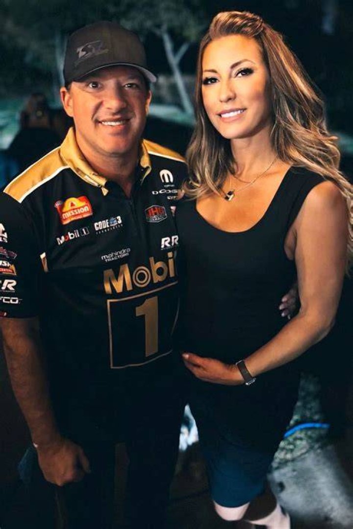 Tony Stewart Wife Who Is Leah Pruett? ABTC