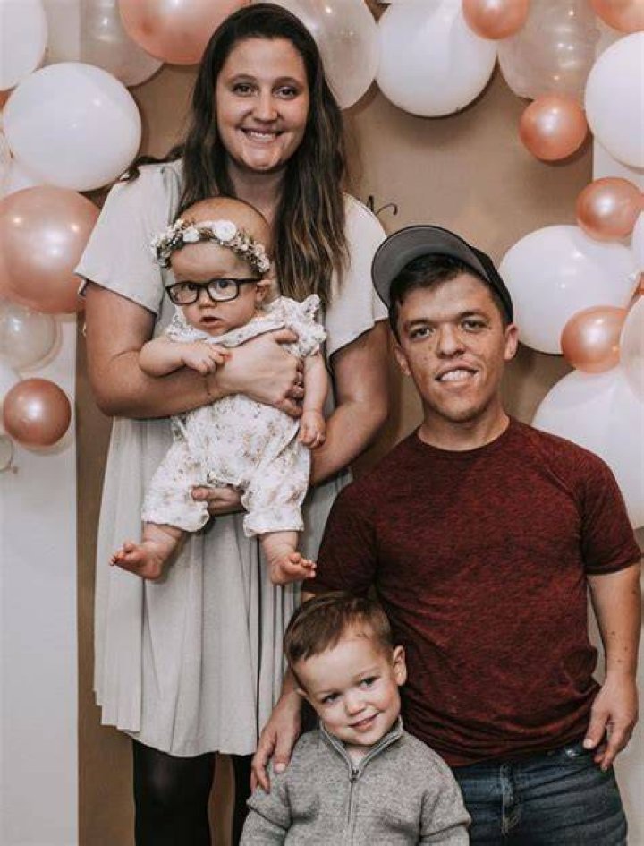 Tori Roloff Bio, Net Worth, Story, Married, Husband, Parents, Family
