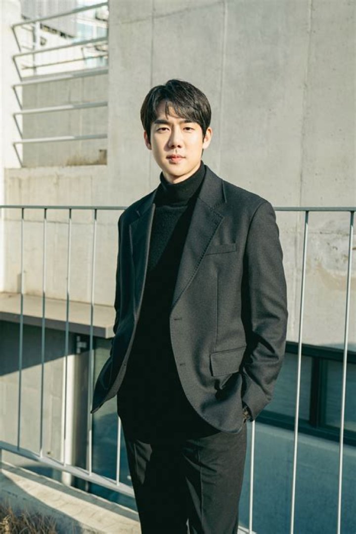 translation YeoNiverse Yoo Yeon Seok International Fan Club