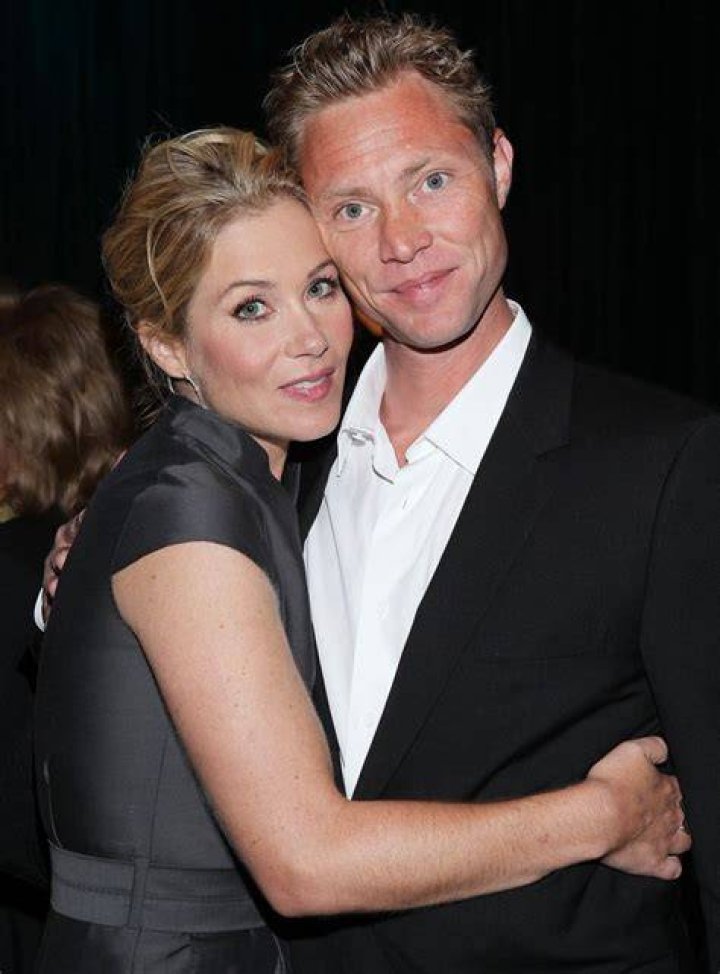 Uncover The Inspiring Story Behind Christina Applegate's Rock-Solid Husband