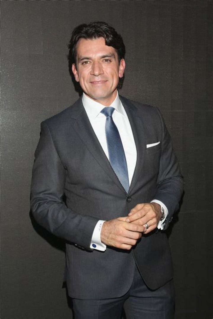 Uncover The Secrets: Jorge Salinas Spouse Revealed