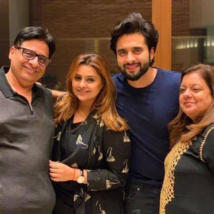 Vashu Bhagnani Wiki, Age, Wife, Children, Family, Biography WikiBio