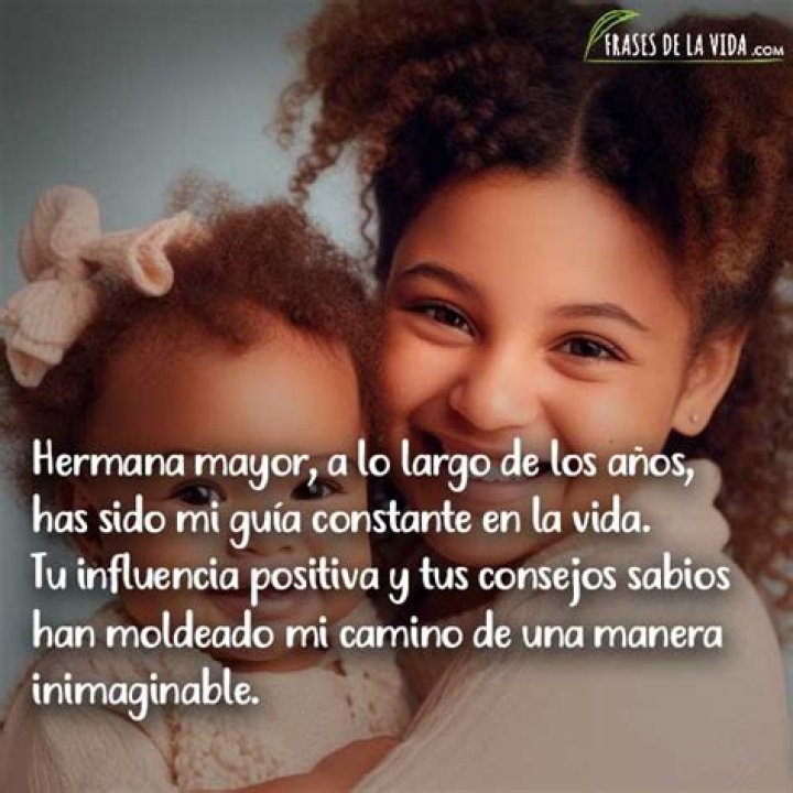 Ver&oacute;nica Giraldo, la hermana mayor de Karol G, sube de tono sus fotos