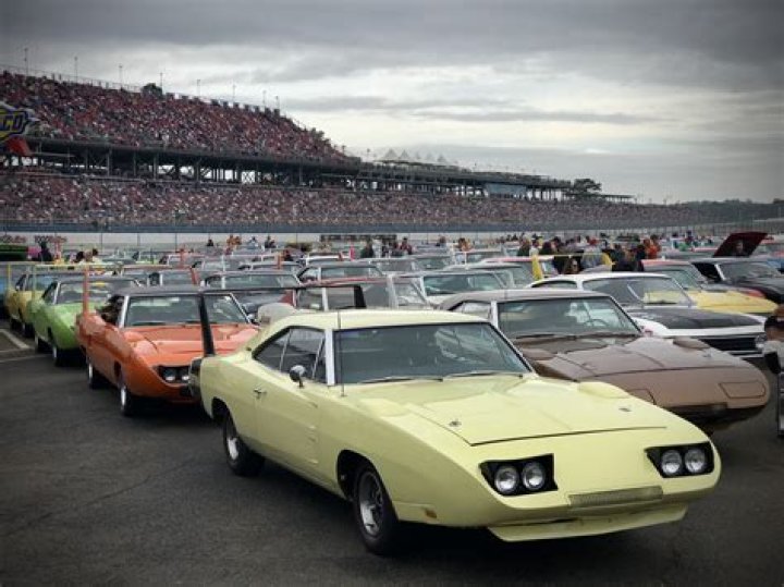 Vintage racers and muscle cars take over Talladega