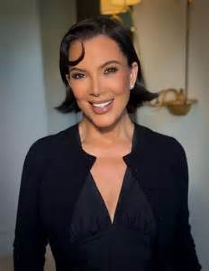 What is Kris Jenner's net worth in 2021? Capital XTRA