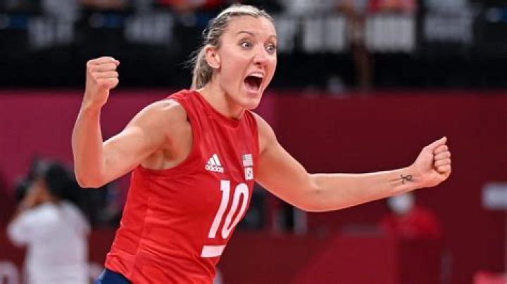Where is Jordan Larson getting married?
