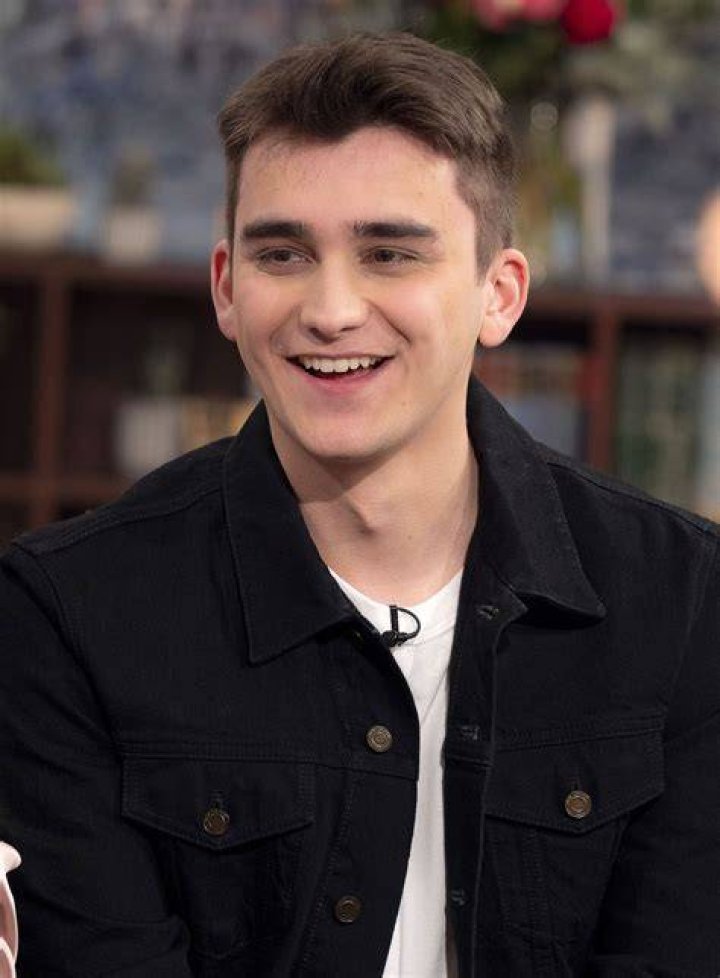 Who Is Cameron Chapman From Lockwood & Co? Girlfriend