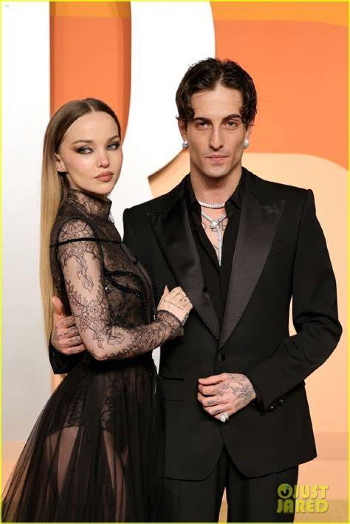 Who was Dove Cameron engaged to? From Ryan McCartan to Thomas Doherty