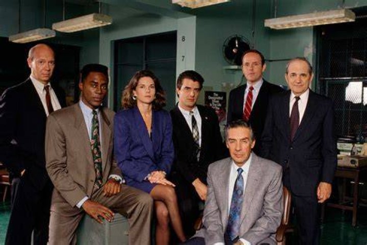 Who was the first cast of Law and Order?