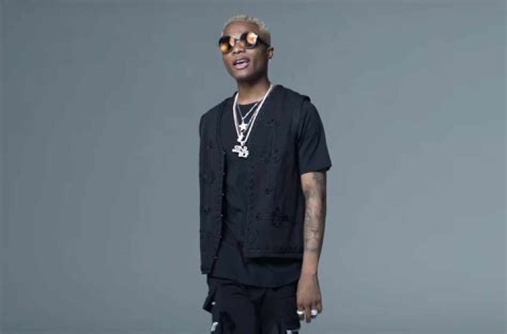 Wizkid Net Worth, Biography, House and Cars (2021)